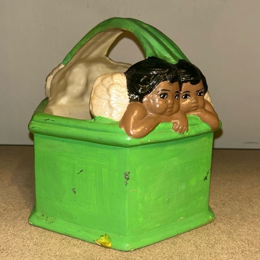 Vintage Cherub Planter Angel Baby Basket Kitsch Decor Nursery Home Decor Basket - Picture 11 of 11